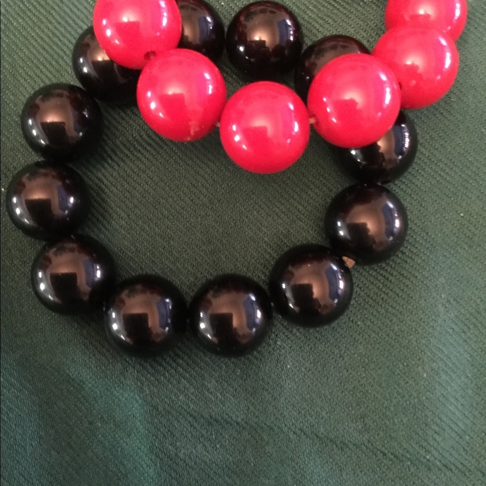 RED & BLACK BALL BRACELETS   🌟